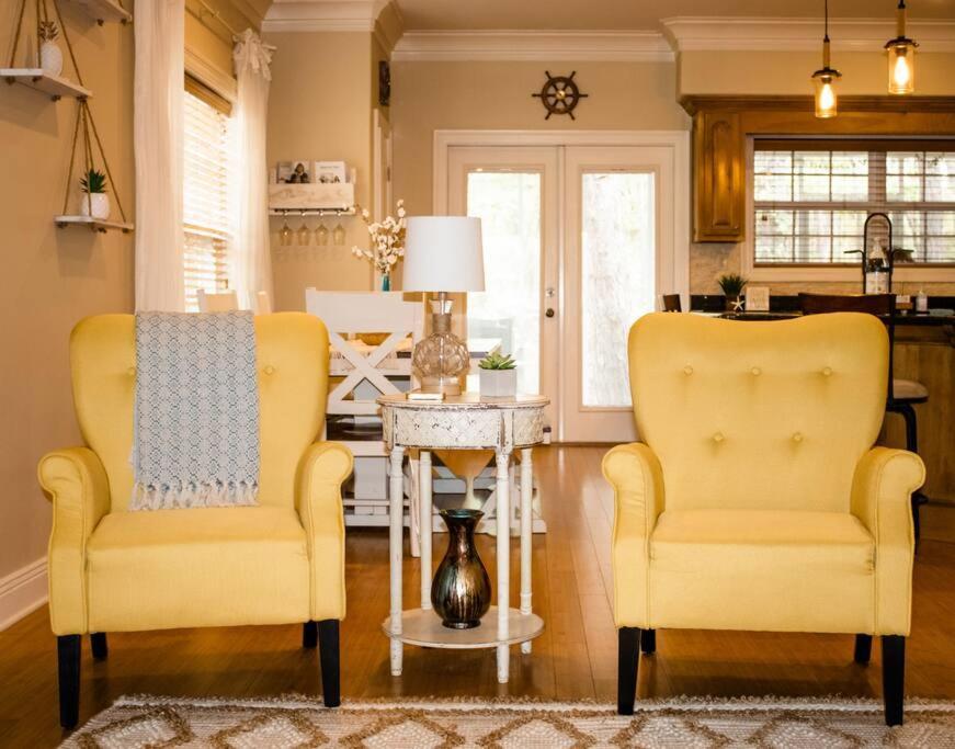 Pet Friendly Tranquil Cottage With Fire-Pit And Seasonal Hot Tub Sept-March Minutes To Beaches Dauphin Island Buitenkant foto