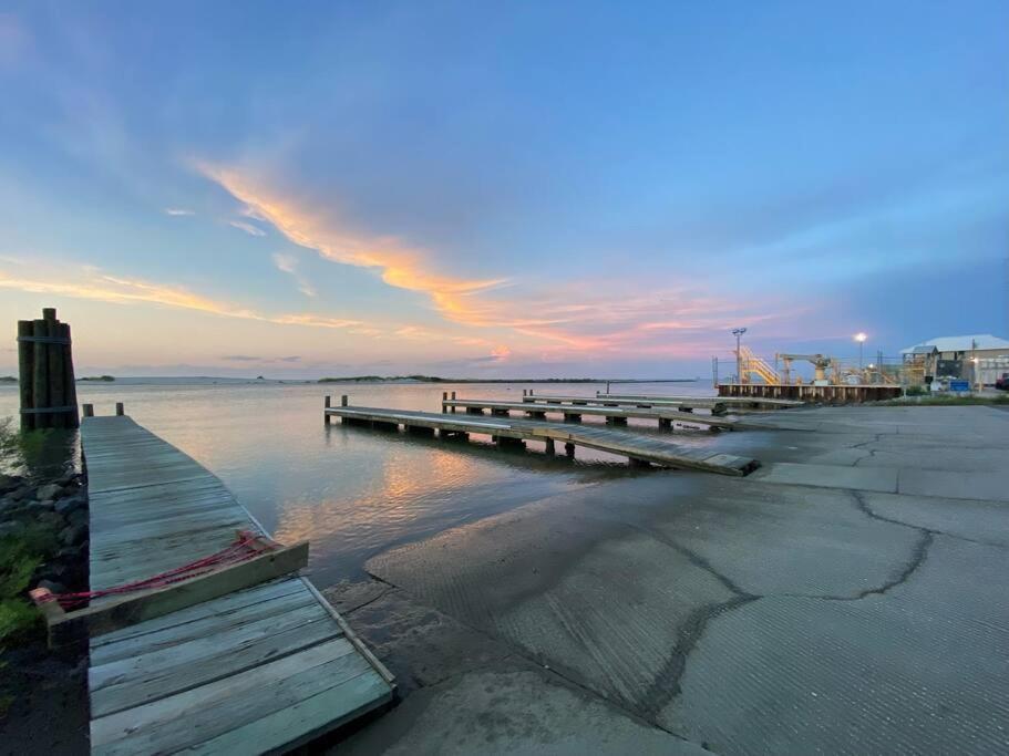 Pet Friendly Tranquil Cottage With Fire-Pit And Seasonal Hot Tub Sept-March Minutes To Beaches Dauphin Island Buitenkant foto